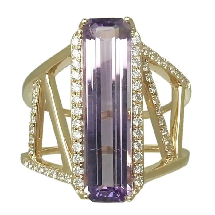 Amathyst ring front