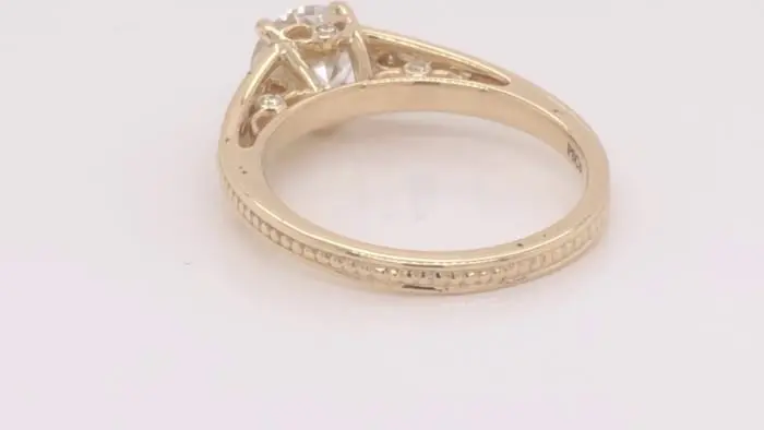 Diamond ring back