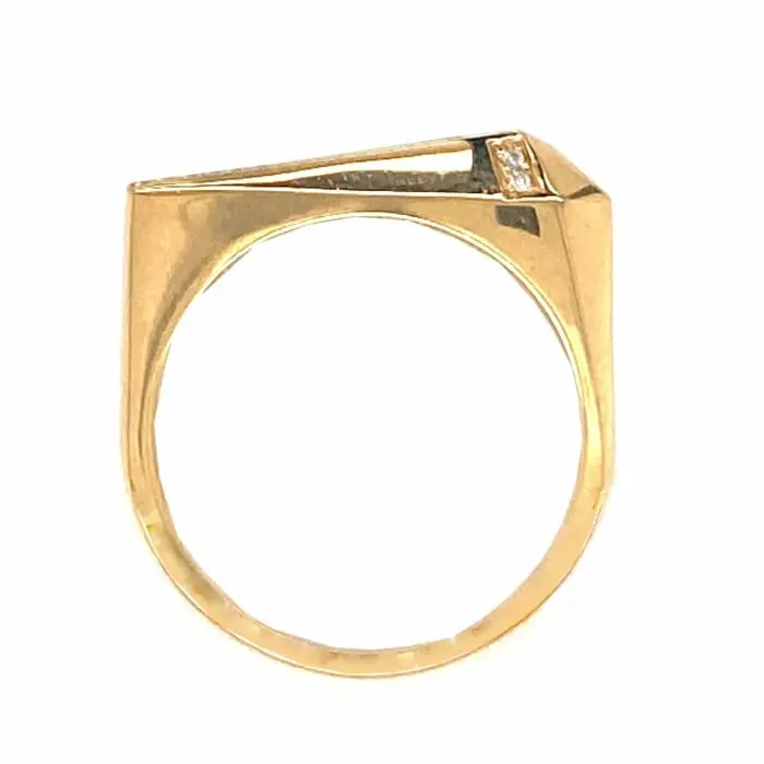 yellow gold geometric ring