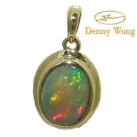 Opal Necklace in 14 Karat Yellow Gold