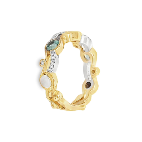 Alexandrite (Natural) & Diamond Ring Side A