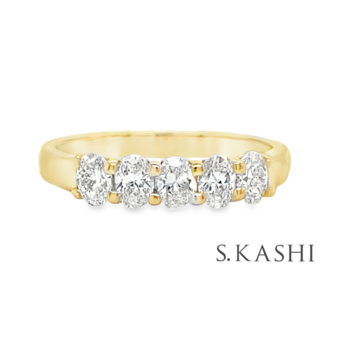 .75 cttw. Diamond Ring