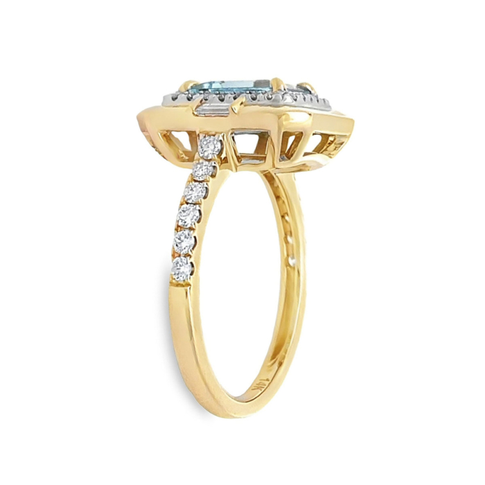 Aquamarine & Diamond Ring Side