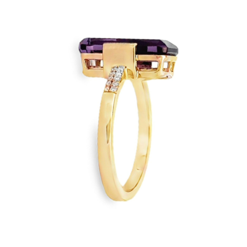 Amethyst & Diamond Ring Side